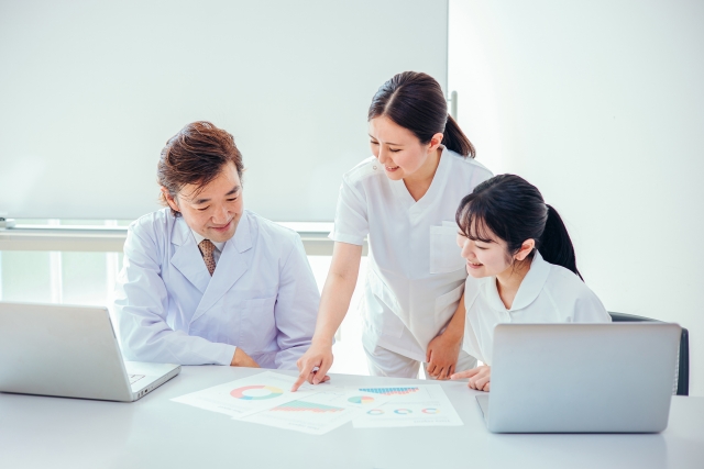 「ちゃんづけ」がセクハラに？ 職場の言葉づかいと信頼関係