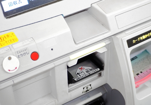 受付スタッフは本当に「いらない」のか？