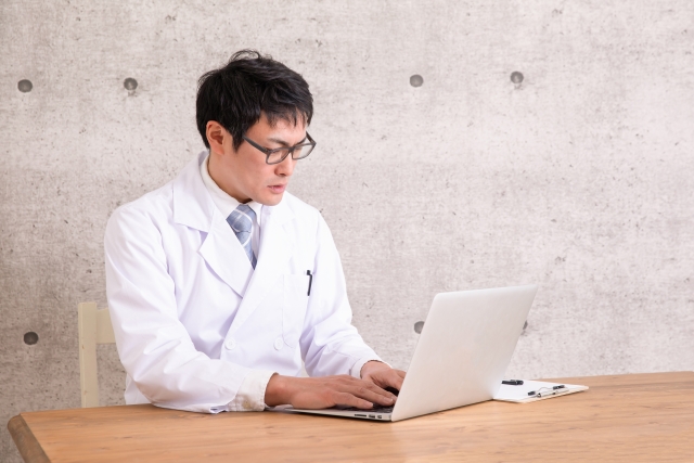 求人会社が飽和する時代、歯科医院の採用で院長が考えておきたいこと