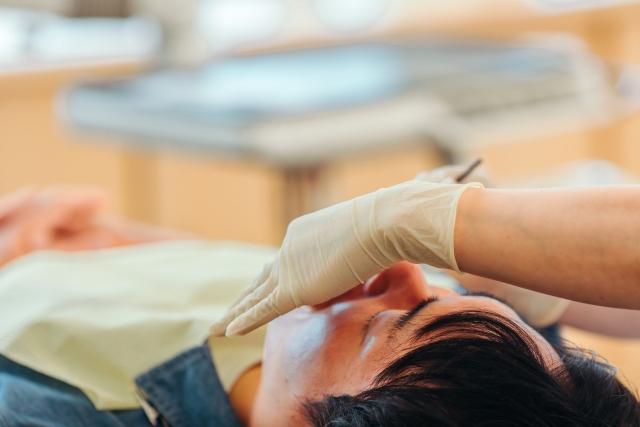 歯科医院ホームページの「スタッフ紹介」は必要？時代とともに変わる情報公開の考え方